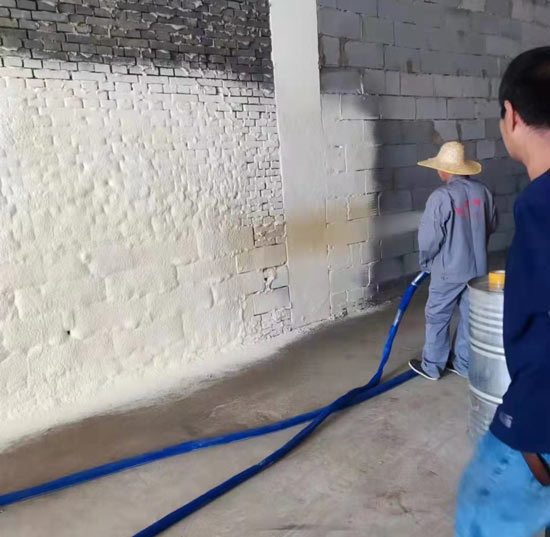 JX-H-T40 冷庫保溫噴涂設(shè)備(圖4) 冷庫保溫噴涂案例